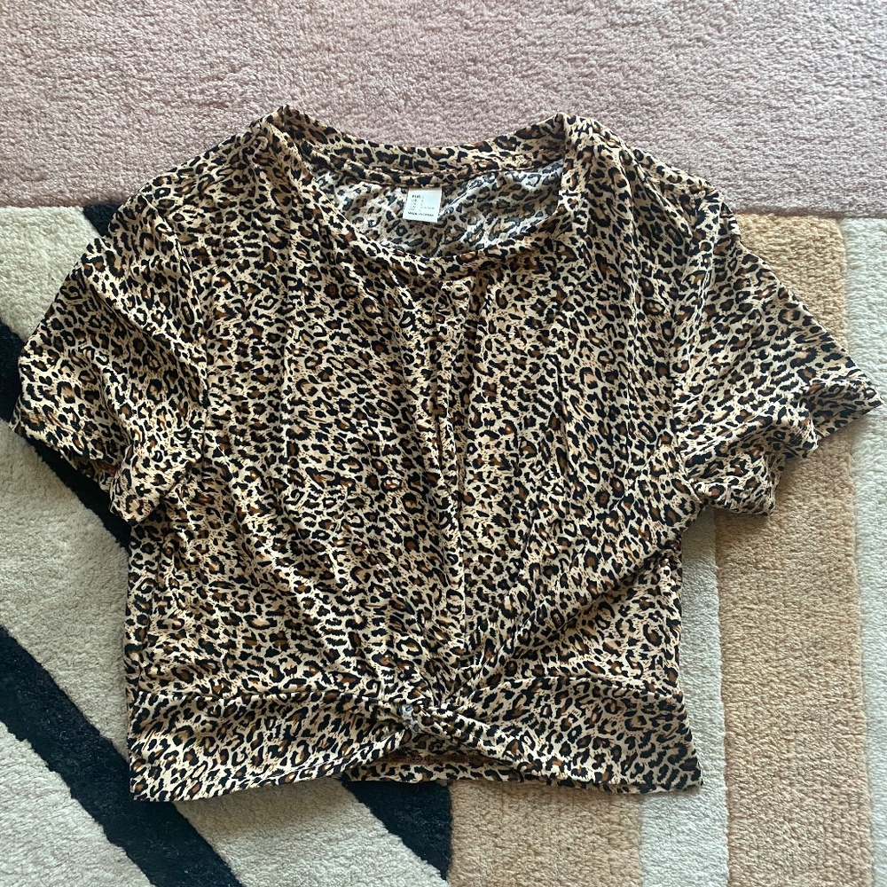 Leopard print crop top